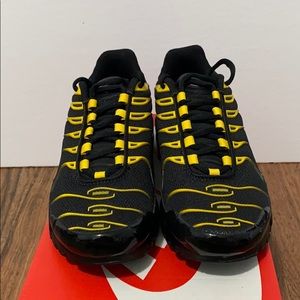 nike air max plus vivid sulfur gs